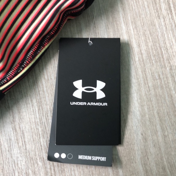 Under Armour Crossback Mid Print Sport Bra size 2X - Picture 4 of 9